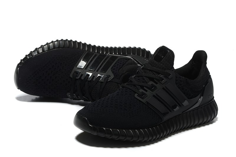 Adidas boost shop in black